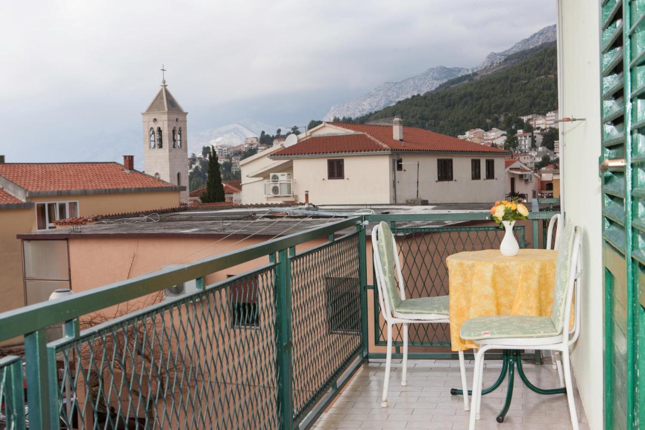 Apartmani Darinka Baška Voda Eksteriør bilde